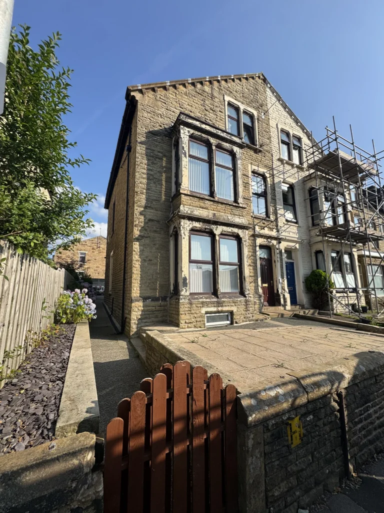 23 Ormerod Road, Burnley, Lancashire, BB11 2RU