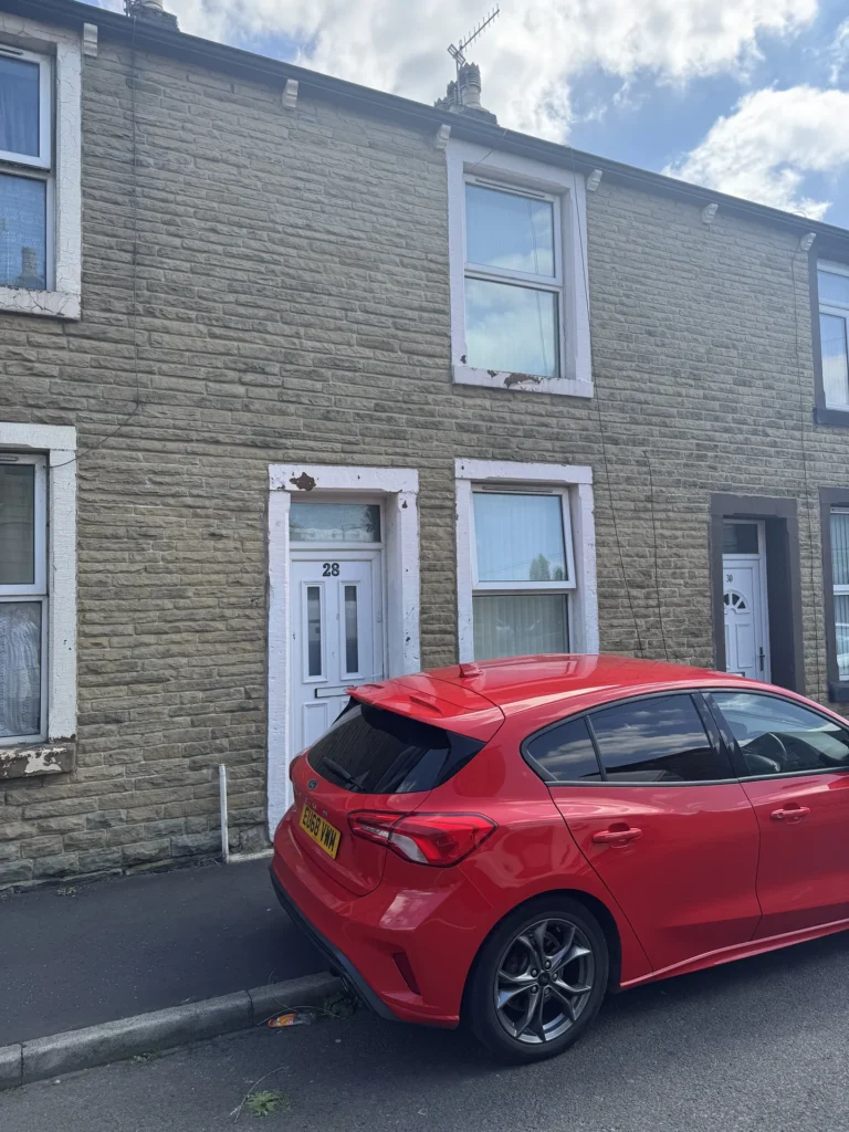 28 Pine Street, Burnley, Lancashire, BB11 3AE