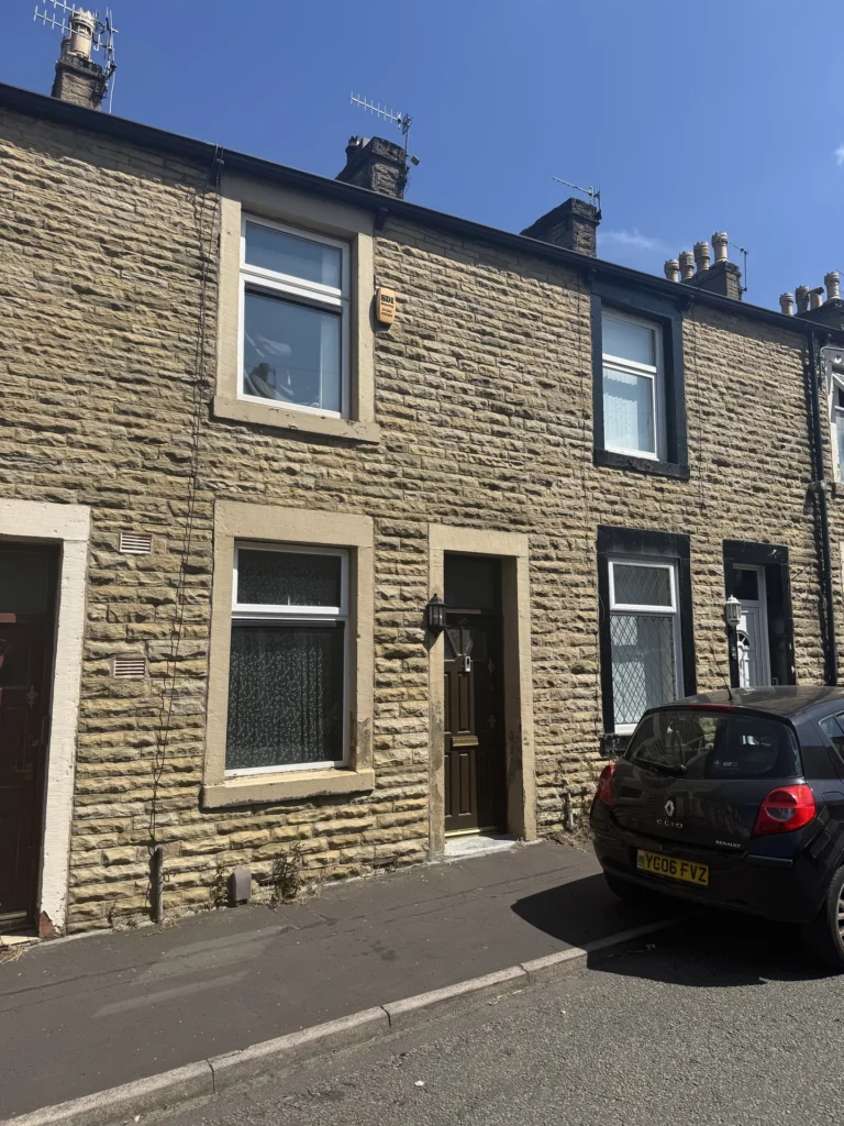 38 Branch Road, Burnley, Lancashire, BB11 3AT
