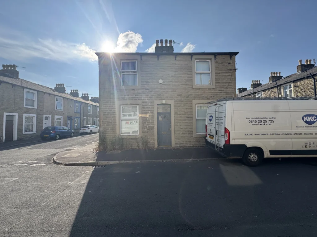 48 Albert Street, Burnley, Lancashire, BB11 3DE